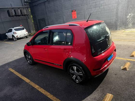 VOLKSWAGEN UP 1.0 TSI MOVE UP 12V FLEX 4P MANUAL